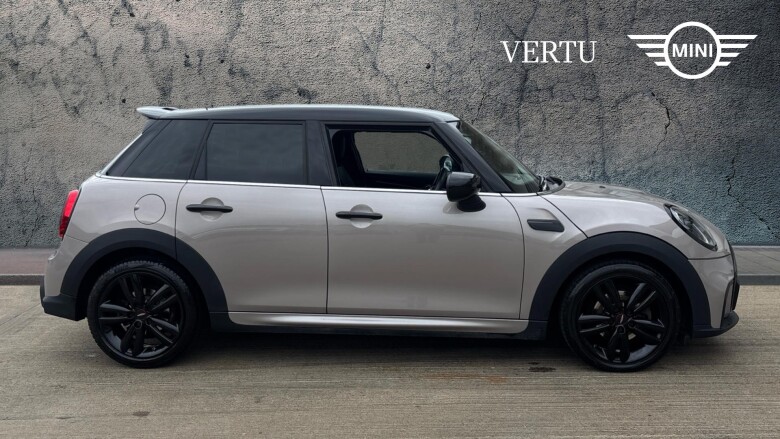 MINI Cooper 1.5 C Sport 5dr Auto Petrol Hatchback